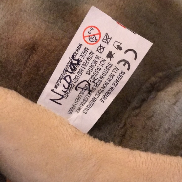 Dinosaur Plushy - Picture 3 of 4